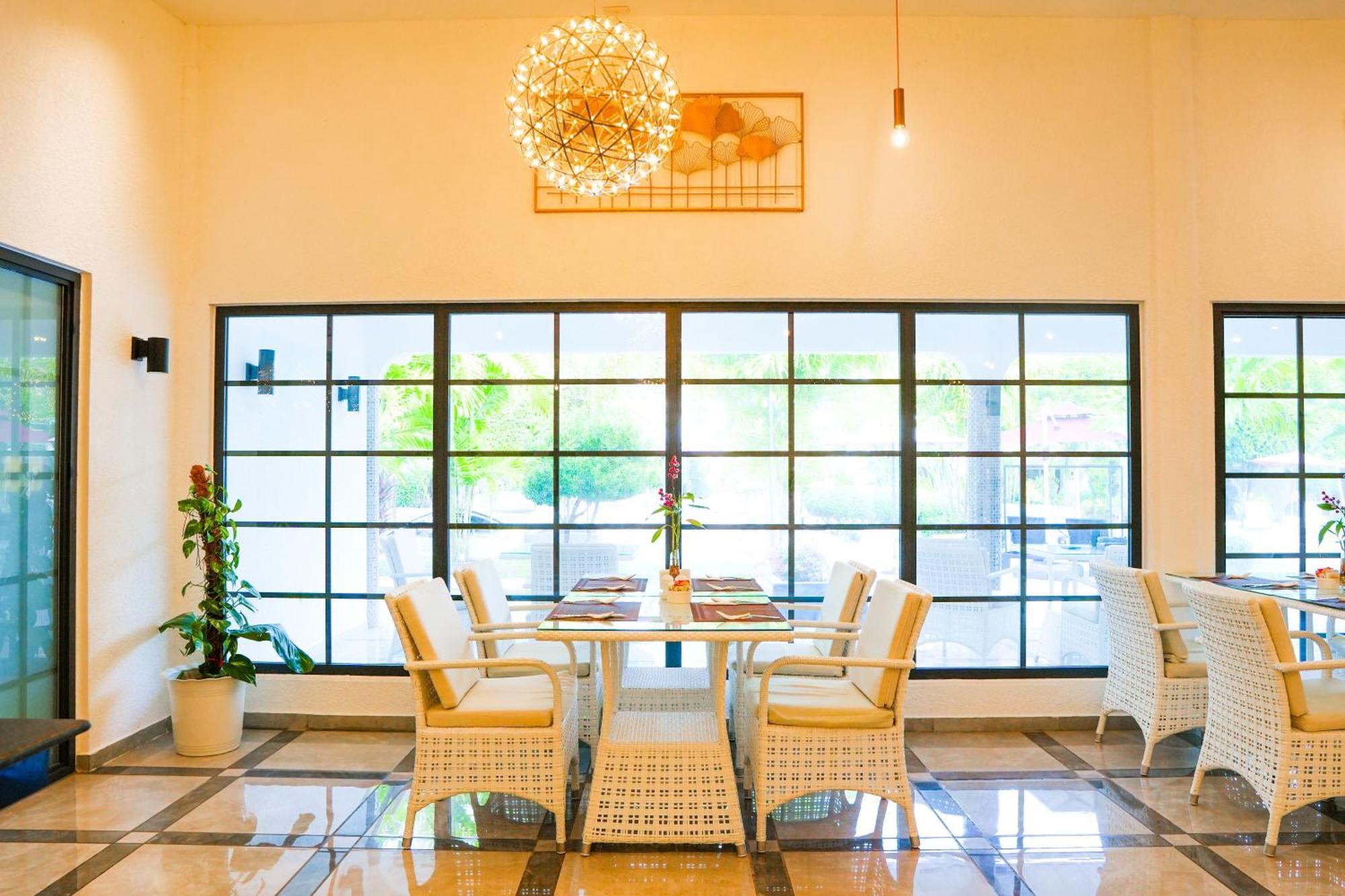 Hotel Marina Point Bay Panglao