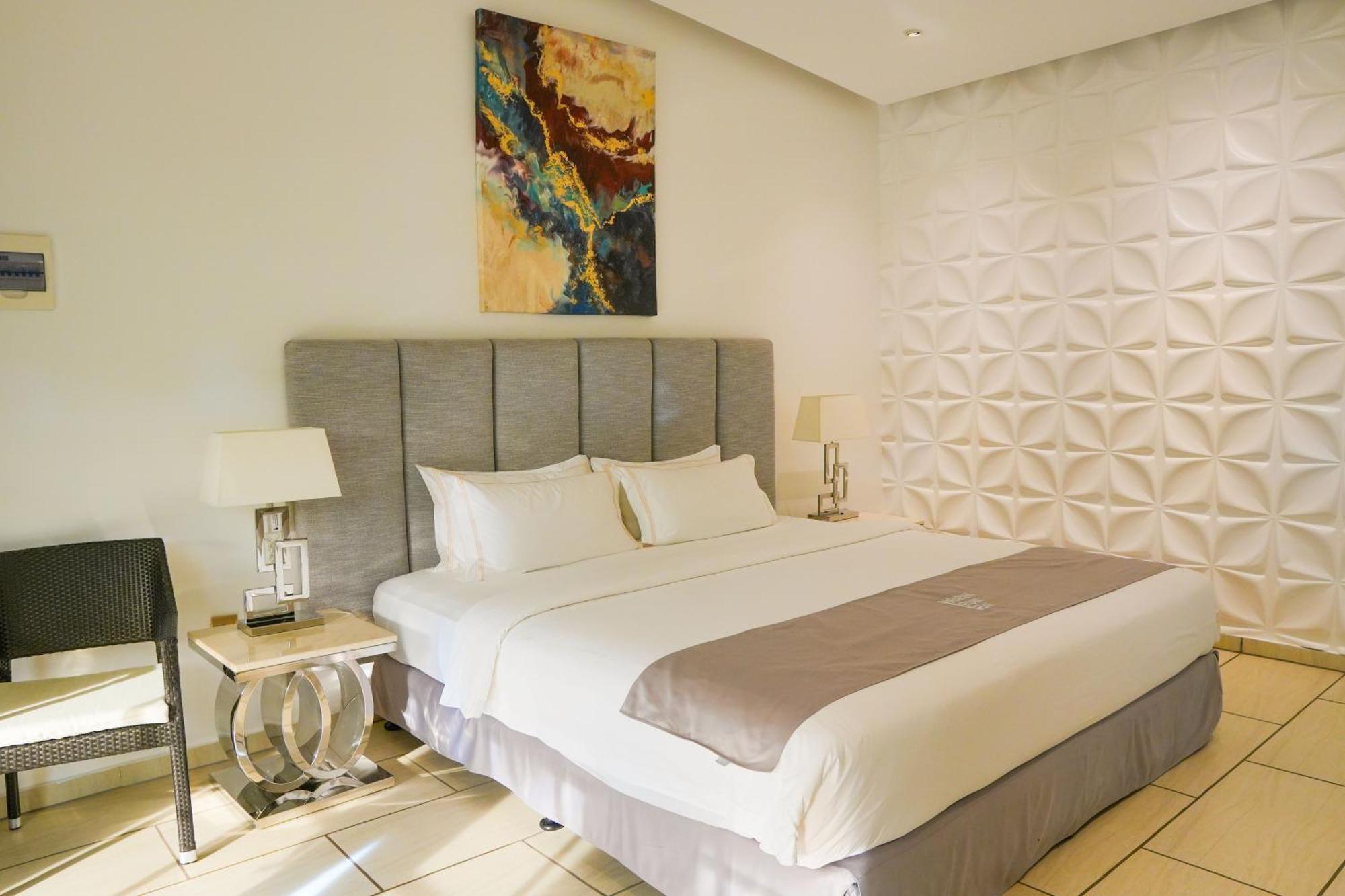 Marina Point Bay Hotel Panglao